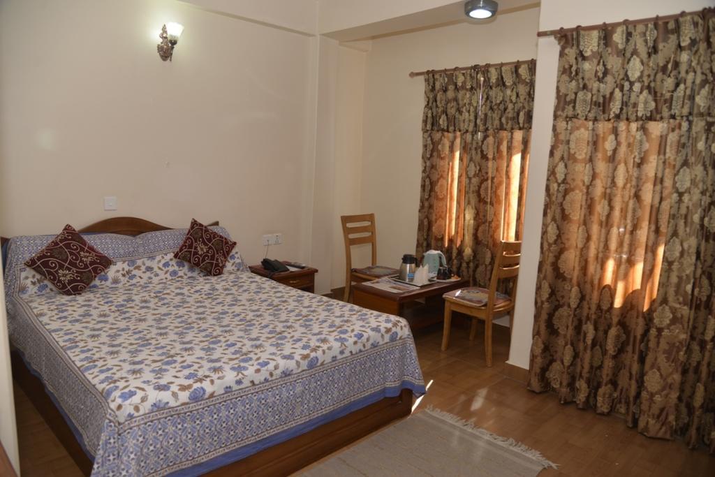 Hotel Asia Pokhara Exterior foto